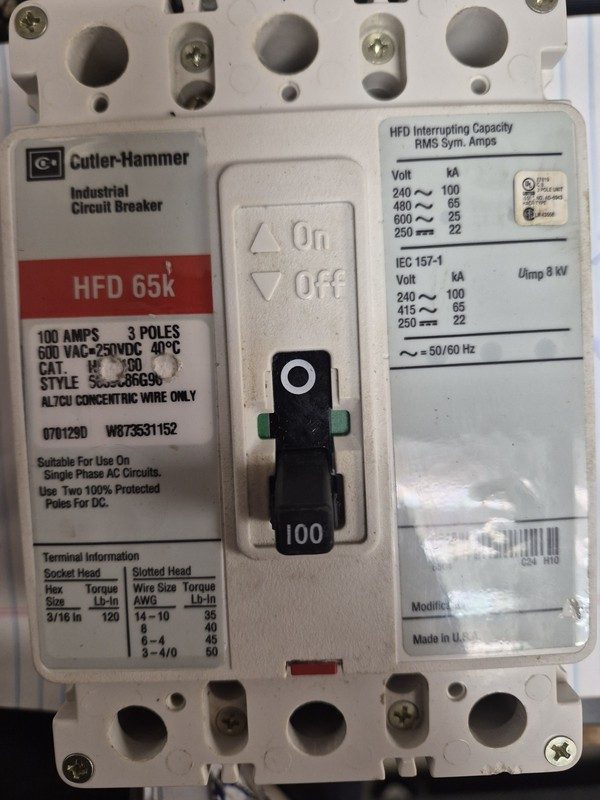 Автоматический выключатель Eaton HFD3100