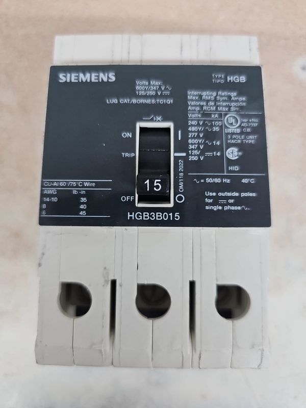 Автоматический выключатель Siemens HGB3B015