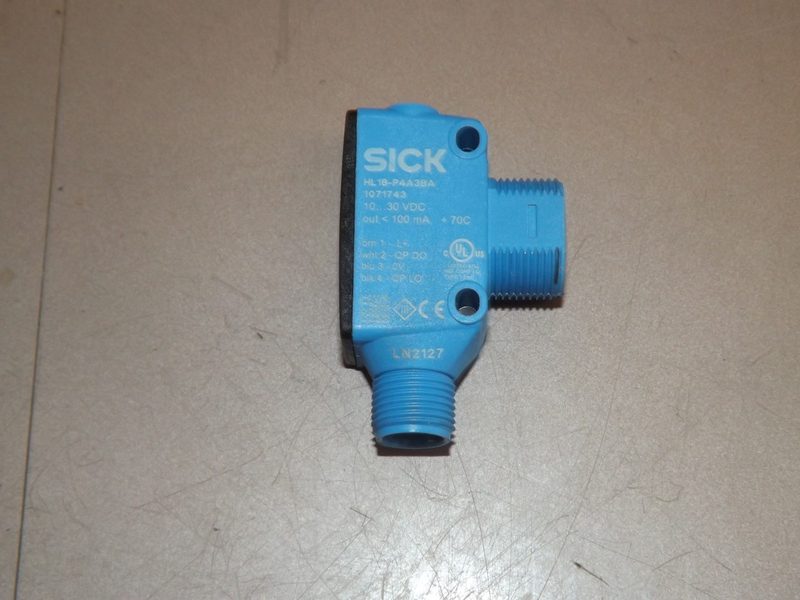 Фотоэлектрический датчик SICK HL18-P4A3BA