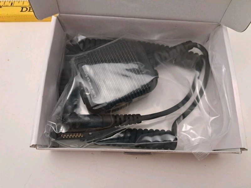 Выносной микрофон Icom HM-HD7I6WP