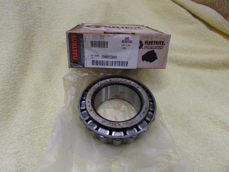 Подшипник HM212049