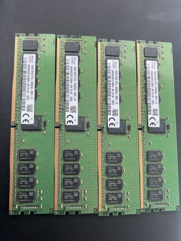 Модуль памяти Supermicro HMA82GR7CJR8N