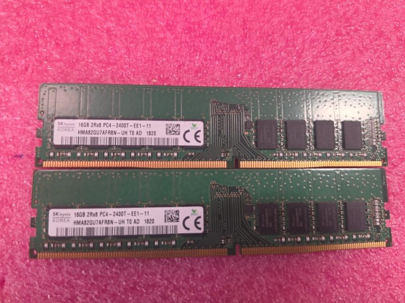 Модуль памяти SK hynix HMA82GU7AFR8N-UH