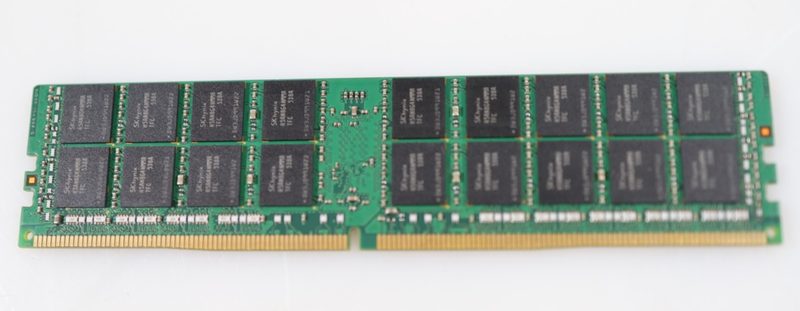 Модуль памяти SK hynix HMA84GL7MMR4N