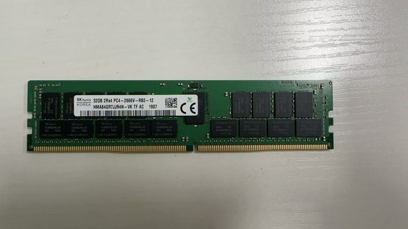 Модуль памяти SK hynix HMA84GR7JJR4N-VK