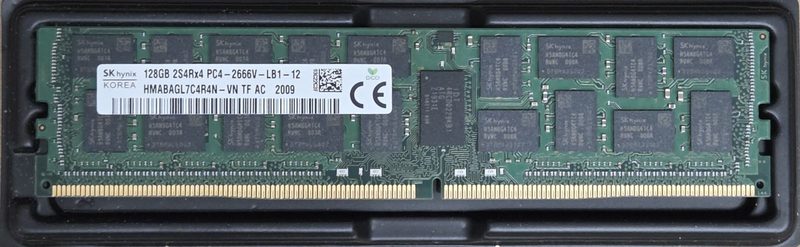 Модуль памяти SK hynix HMABAGL7C4R4N-VN
