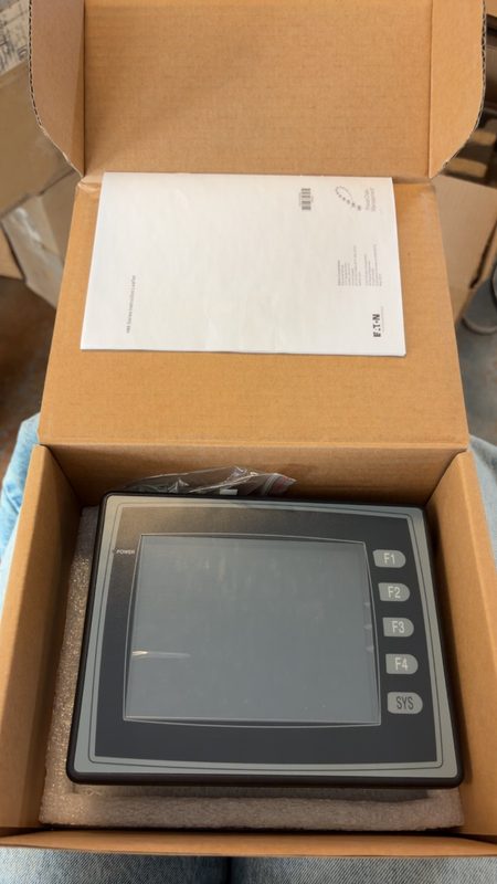 Панель оператора Eaton HMI06GE-BF03