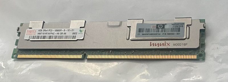 Модуль памяти SK hynix HMT151R7AFP4C-H9