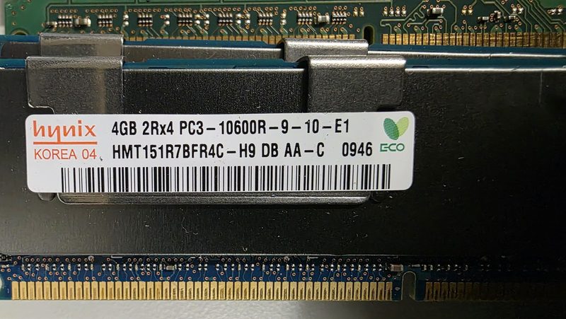 Модуль памяти SK hynix HMT151R7BFR4C-H9
