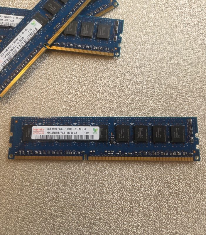 Модуль памяти SK hynix HMT325U7BFR8A-H9