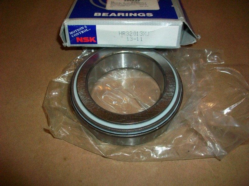 Подшипник HR32011XJ
