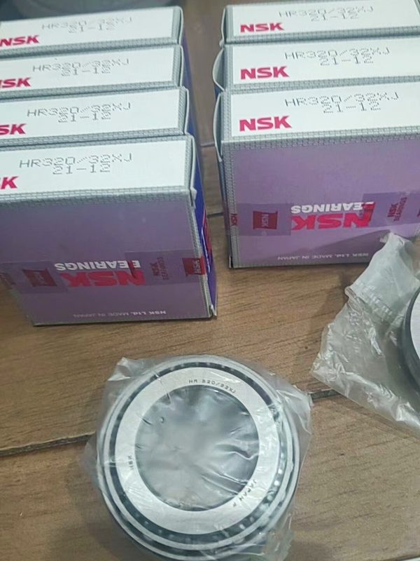 Подшипник HR320/32J