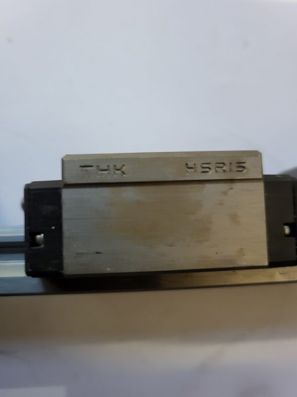 Линейная направляющая HSR15R2UUM+240LM