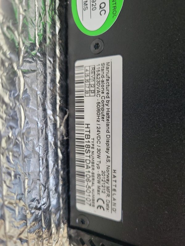 Промышленный компьютер HTB18STDA106-50107