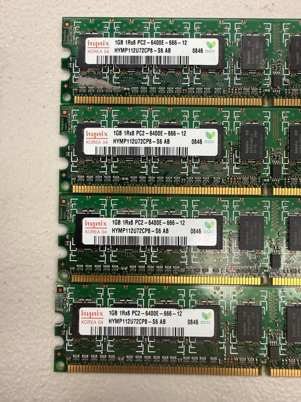 Модуль памяти SK hynix HYMP112U72CP8-S6