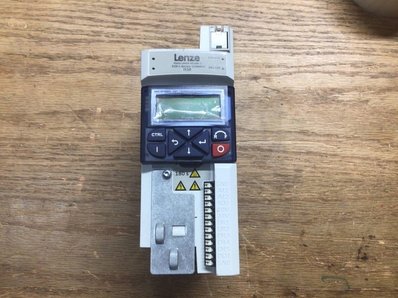 Частотный преобразователь Lenze I51AE137F10010000S