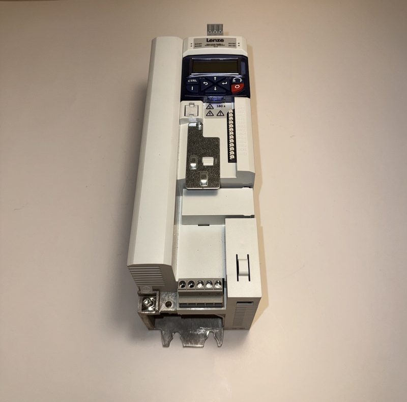 Частотный преобразователь Lenze I51AE215B10010000S