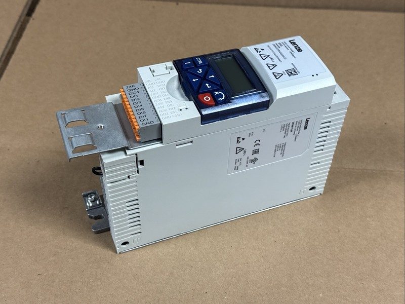 Частотный преобразователь Lenze I55AE155F10V10001S
