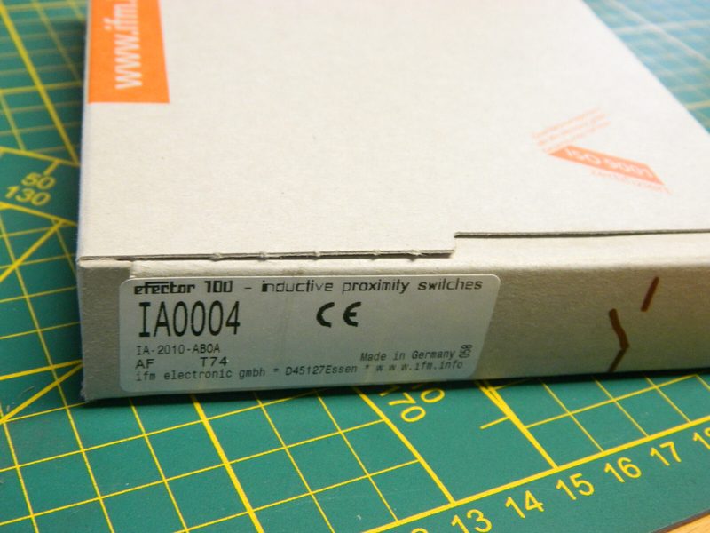 Датчик приближения ifm IA-2010-AB0A