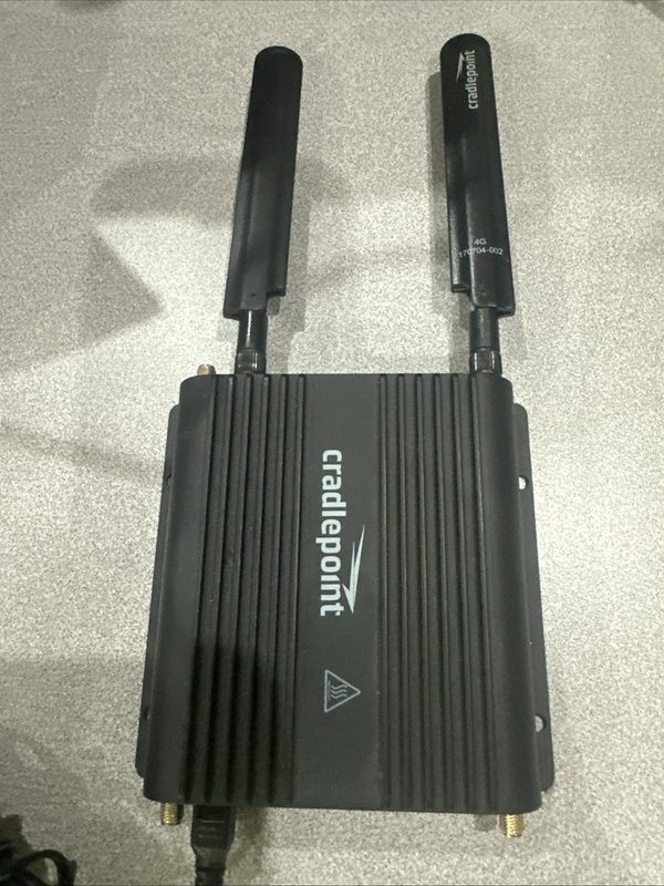 Маршрутизатор IBR650C-150M-D