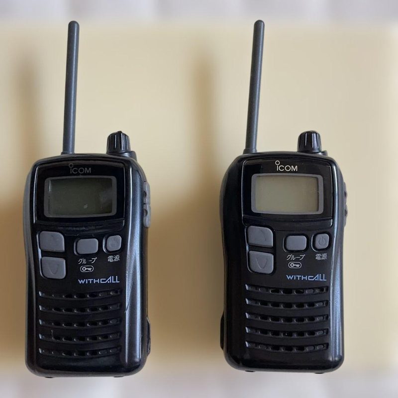 Радиостанция Icom IC-4100