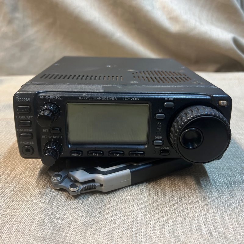 Радиостанция Icom IC-706