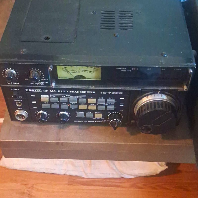 Радиостанция Icom IC-720A