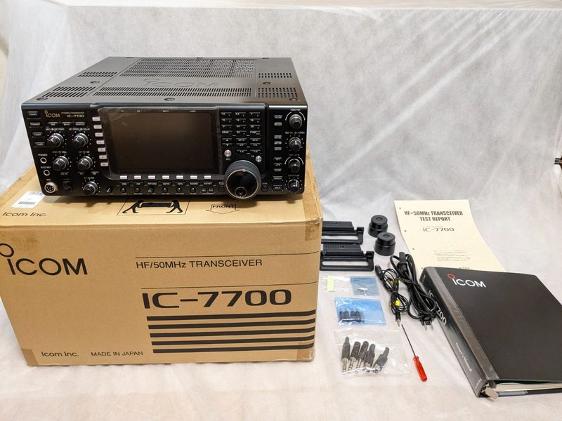 Радиостанция Icom IC-7700