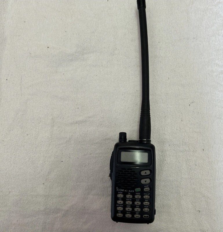 Зарядное устройство Icom IC-A23