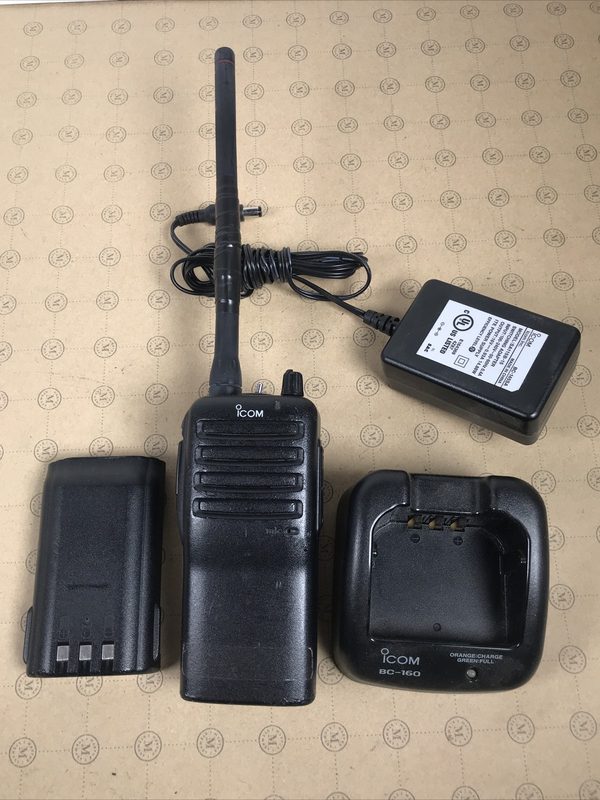Радиостанция Icom IC-F14S