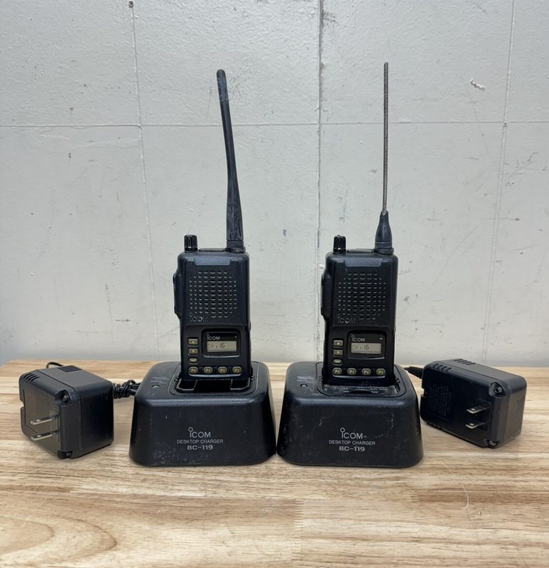 Зарядное устройство Icom IC-F4S-4