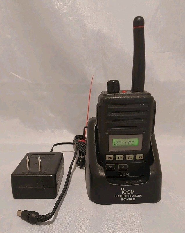 Радиостанция Icom IC-F50V