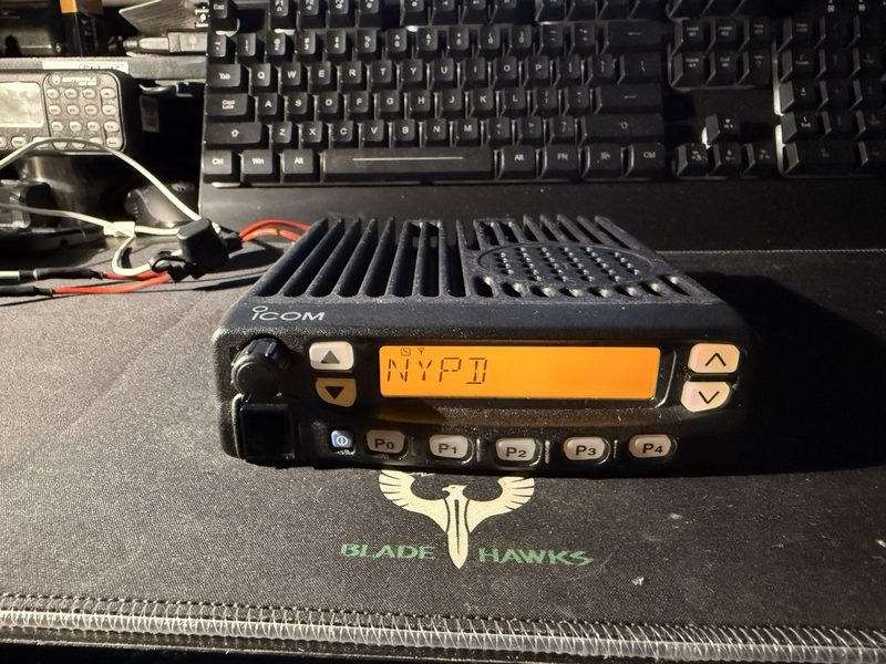 Радиостанция Icom IC-F521