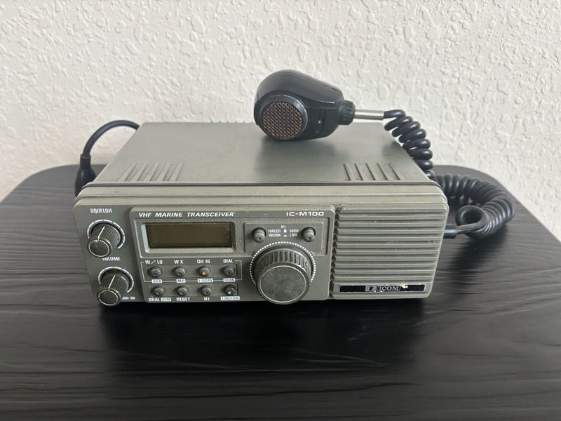 Выносной микрофон Icom IC-M100