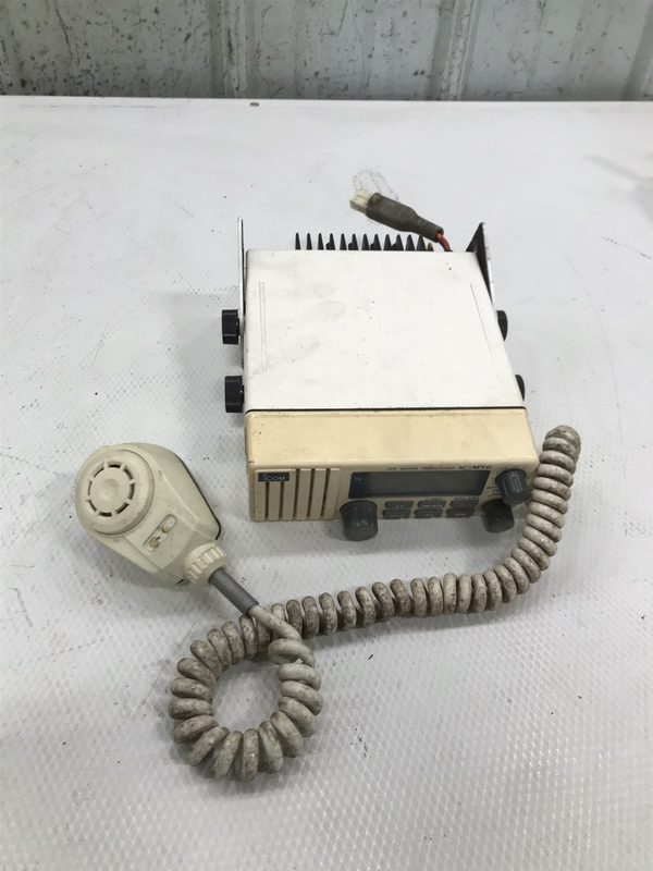 Радиостанция Icom IC-M56