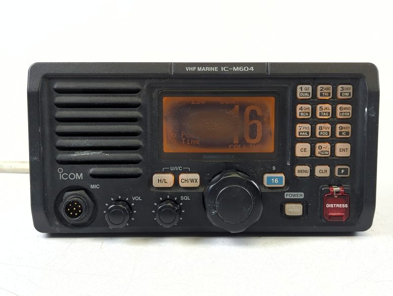 Радиостанция Icom IC-M604