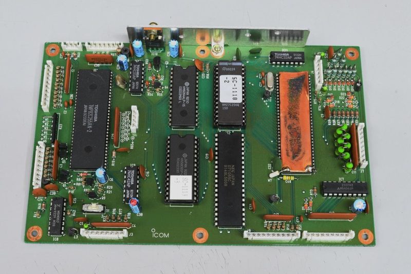Радиостанция Icom IC-M800