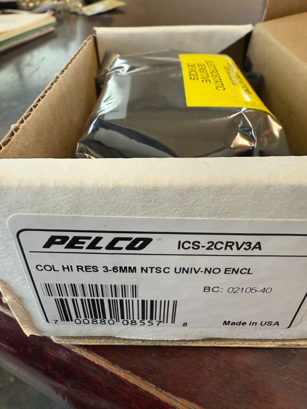 Камера Pelco ICS-2CRV3A