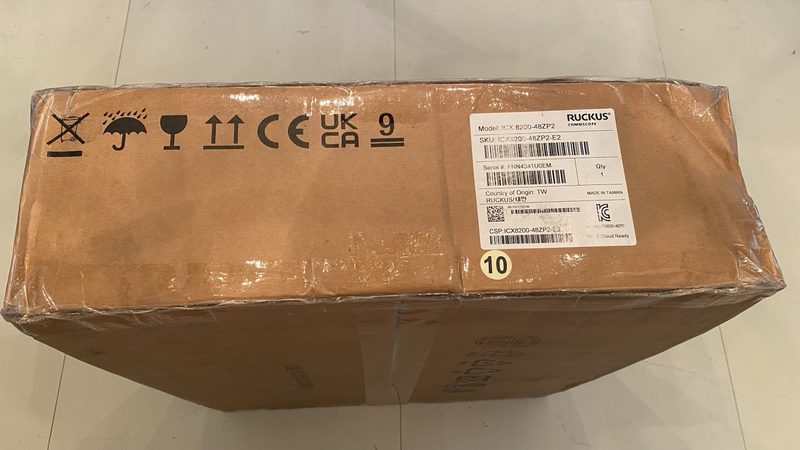 Коммутатор Brocade ICX8200-48ZP2-E2