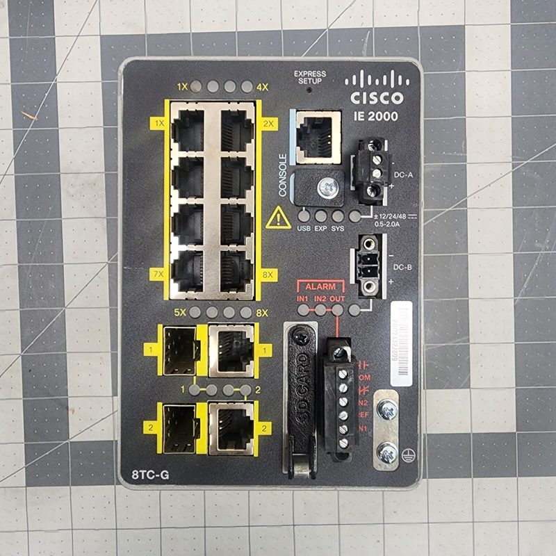 Коммутатор Cisco IE-2000-8TC-G-N