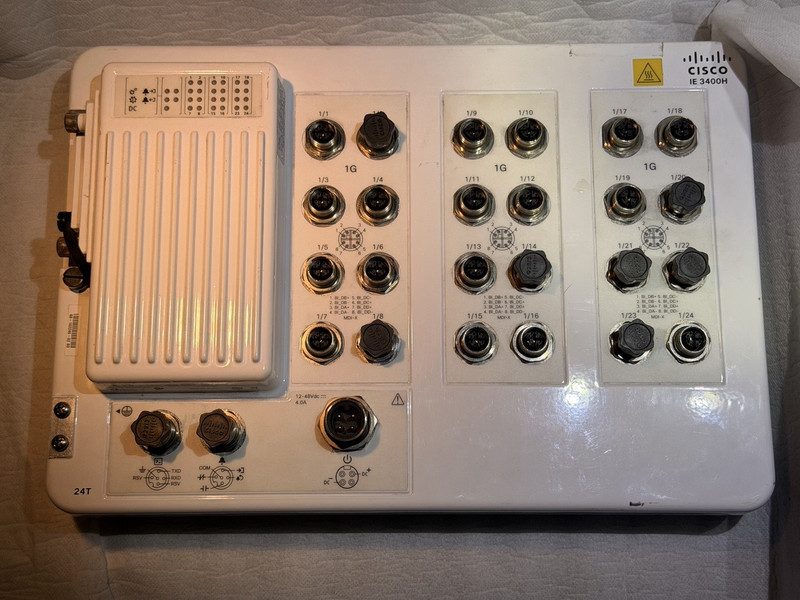 Коммутатор Cisco IE-3400H-24T-A
