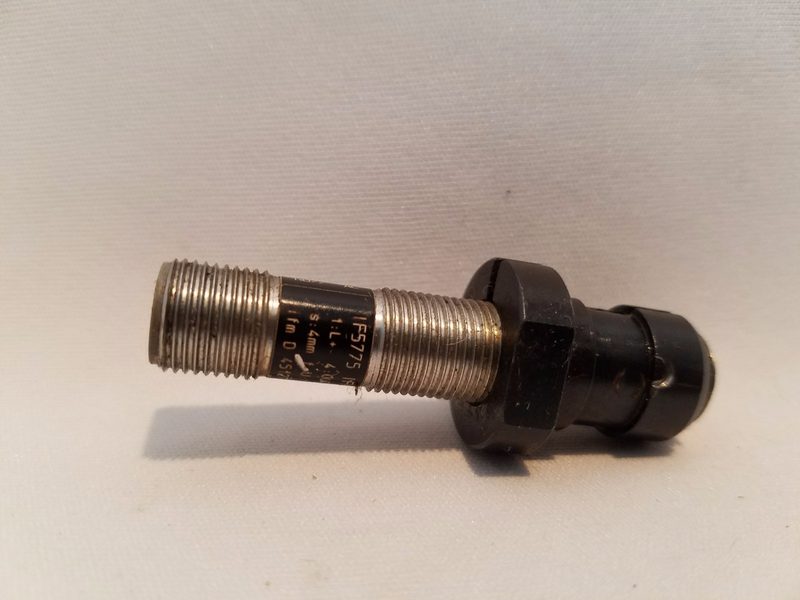Датчик приближения ifm IFK3004BBPKG/US