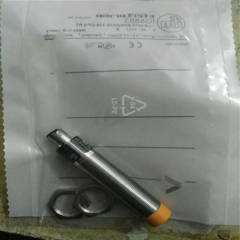 Датчик приближения ifm IGB3010-BPKG/US-104-DPS