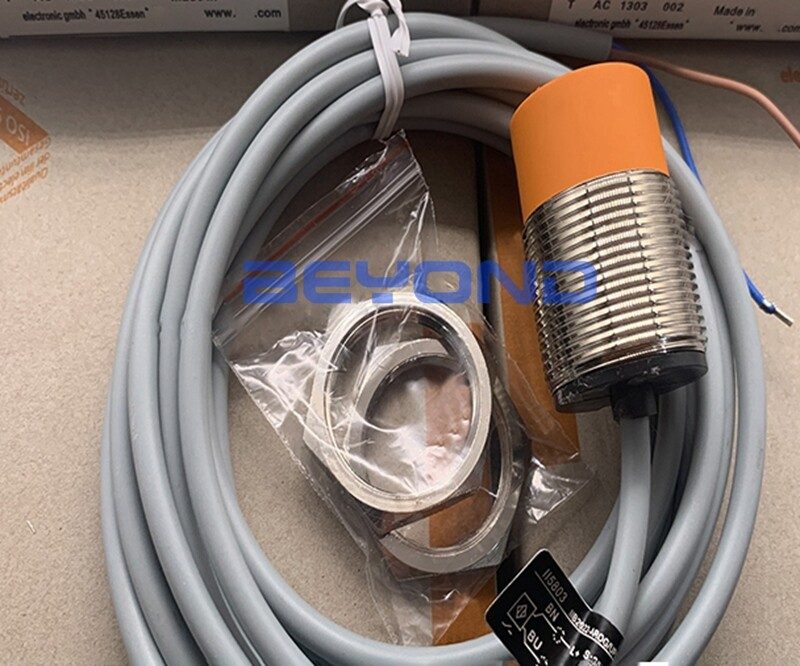 Датчик приближения II5800