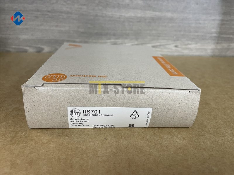 Датчик приближения ifm IIS701