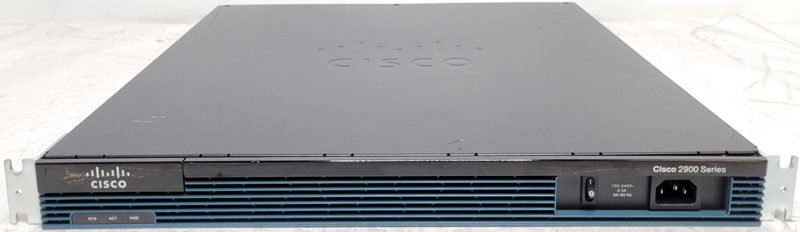 Маршрутизатор Cisco IPBASEK9