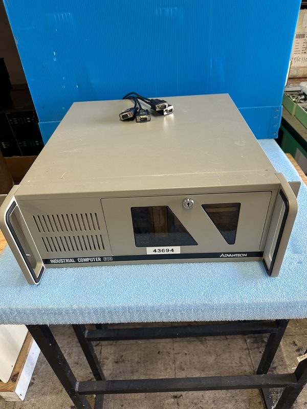 Промышленный компьютер Advantech IPC-610BP-260F