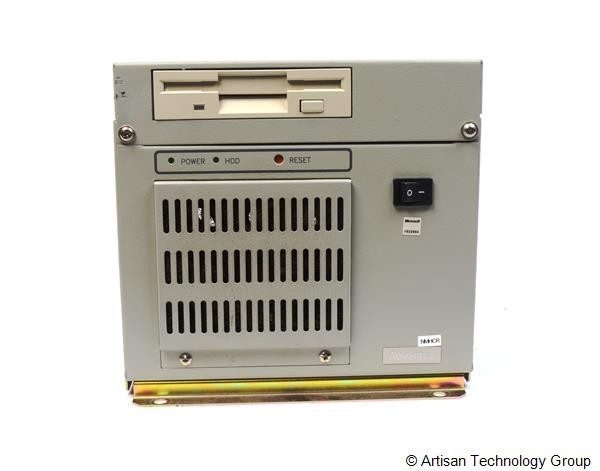 Промышленный компьютер Advantech IPC-6806S