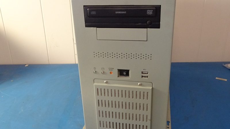 Промышленный компьютер Advantech IPC-7132