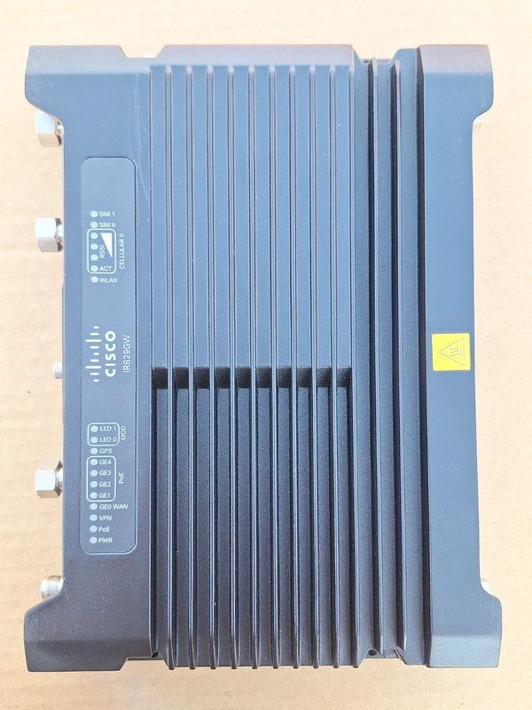 Маршрутизатор Cisco IR829GW-LTE-NA-AK9